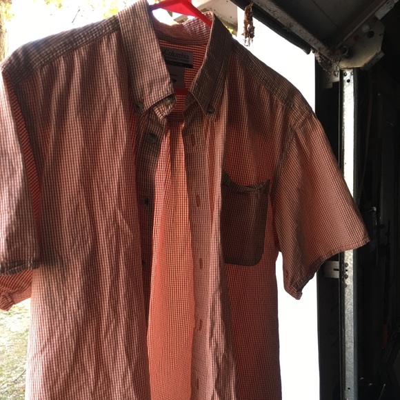 Columbia Brand Button Down Shirt - Picture 2 of 4